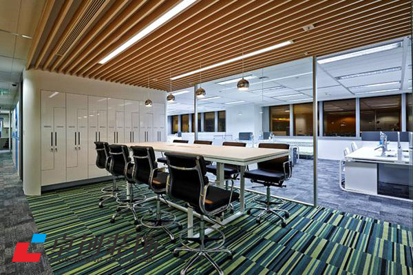 合肥辦公室裝修中接待會客室裝修如何設計?