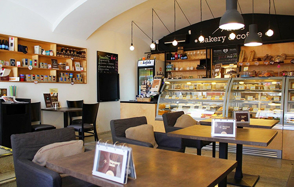 蛋糕店裝修設計效果圖搭配要注意些什么？