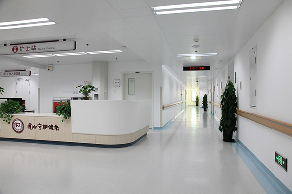 300-400平米小型醫院翻新裝修大概多少錢？