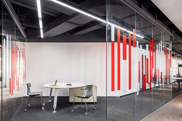 創業科技公司辦公室裝修設計案例效果圖?